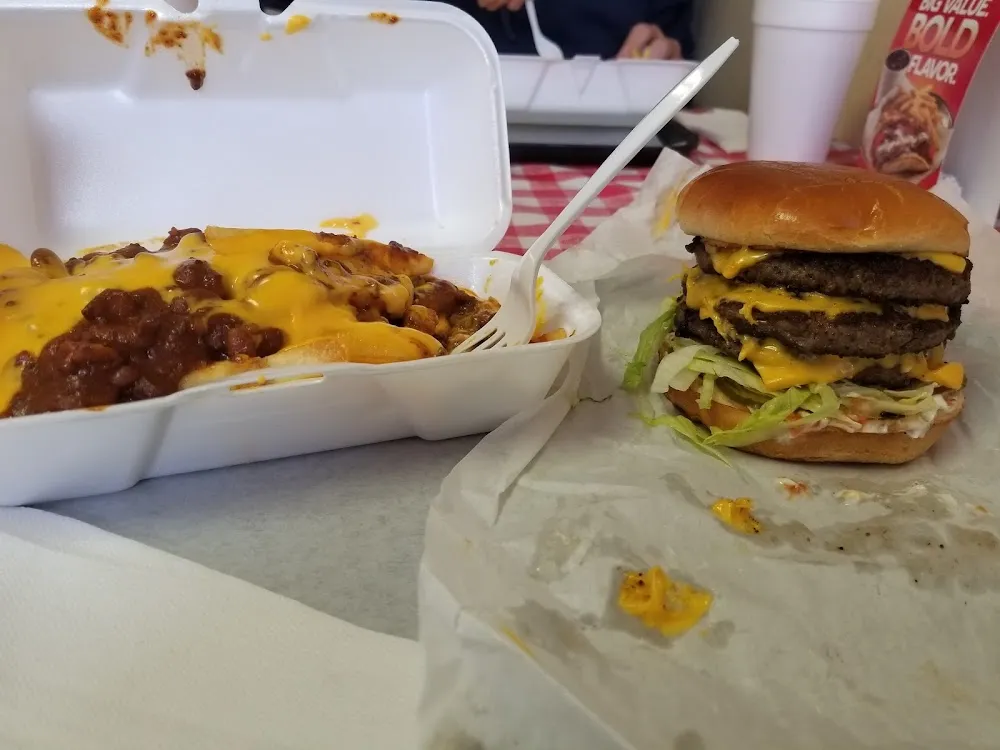 Triple Cheeseburger with Chilli Cheese Fries